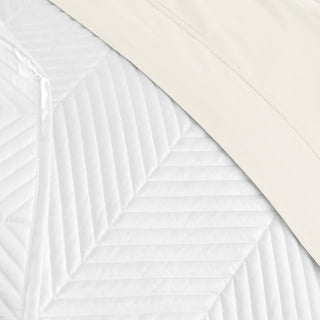 Essentials "Original" Percale Soho Collection Duvet Set