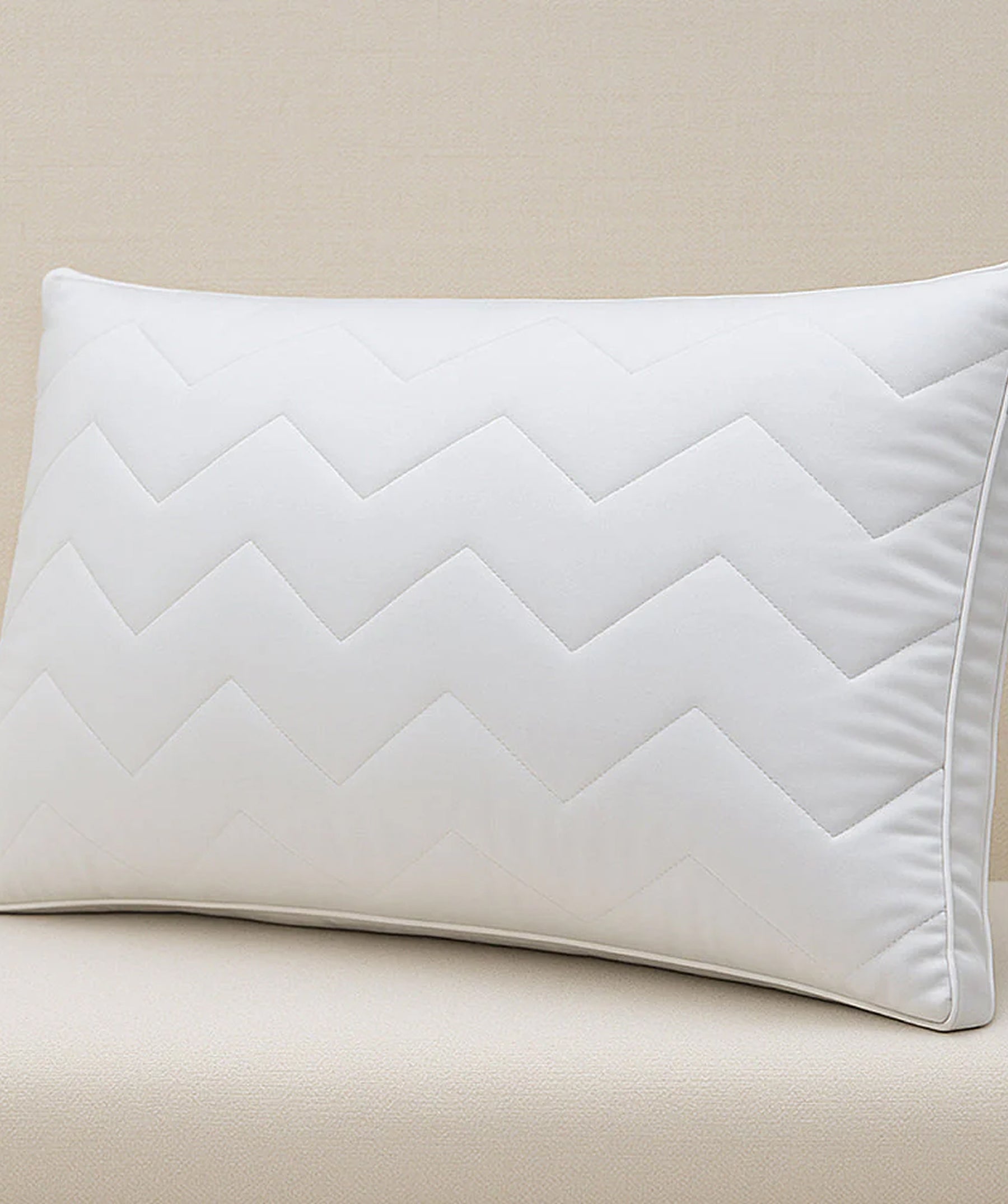 Supreme Comfort Down Alternative Hybrid Bed Pillow - Medium