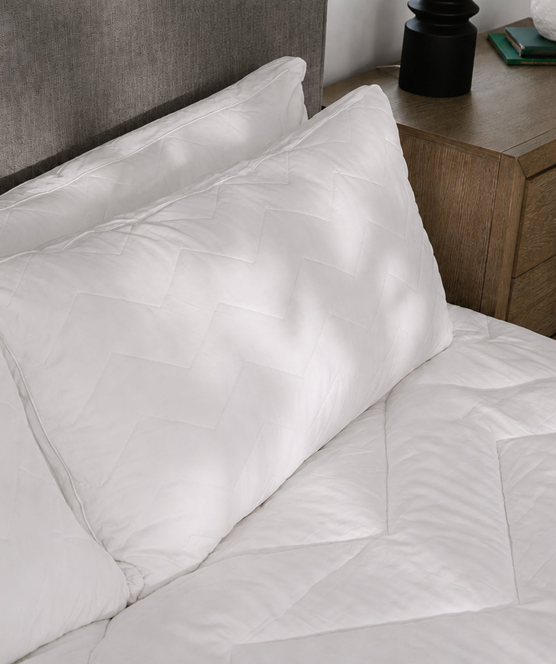 Supreme Comfort Cool and Dry Mattress Protector