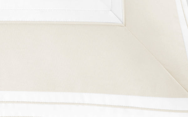 Bright White / Pristine